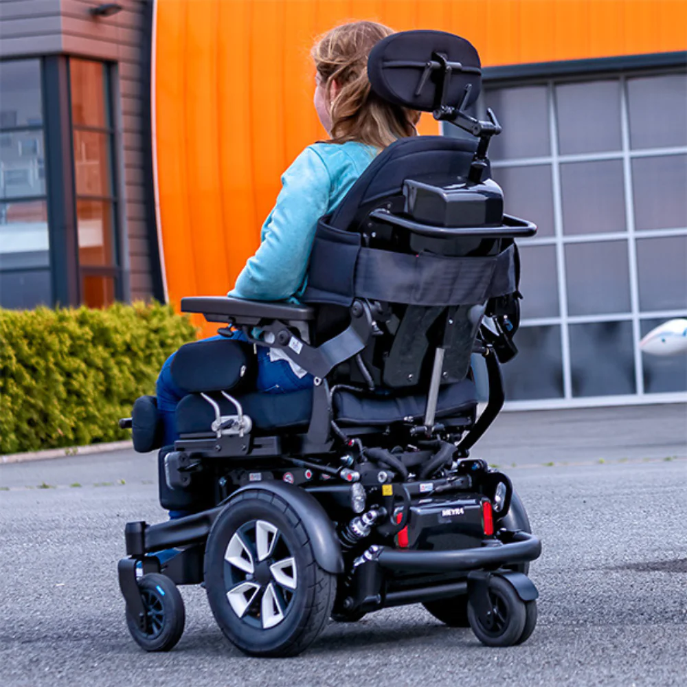 Meyra İCHAİR SKY 1.620 Ayağa Kaldıran Akülü Tekerlekli Sandalye