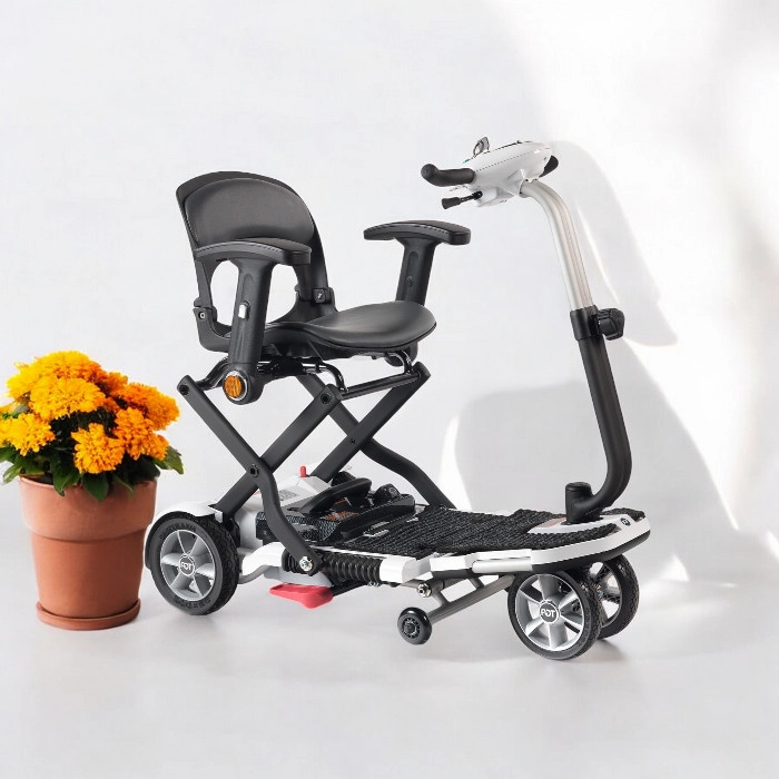 TGA Minimo Katlanabilir Engelli Scooter